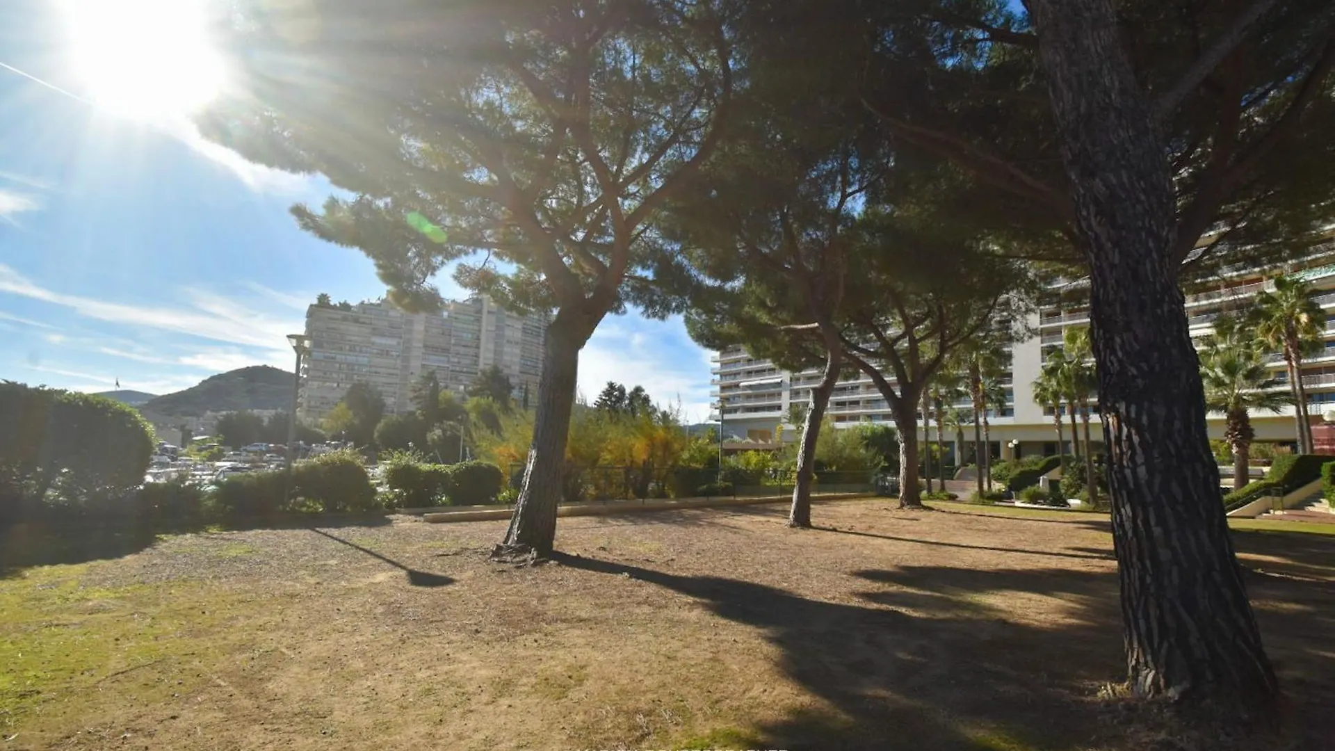 Studio 2 Etoiles - Sur Le Port - Cannes Marina Mandelieu-la-Napoule France