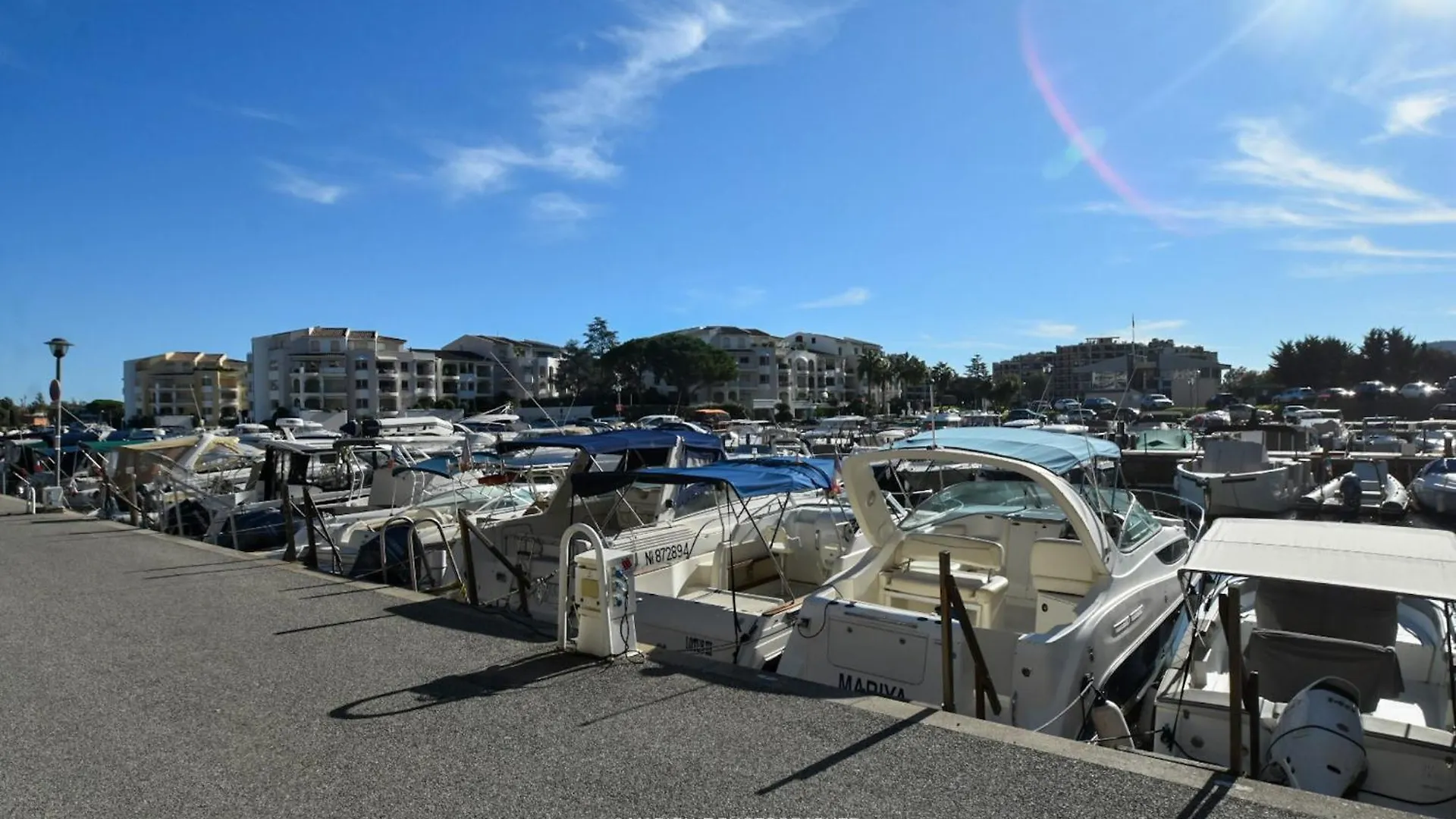 Apartment Studio 2 Etoiles - Sur Le Port - Cannes Marina Mandelieu-la-Napoule France